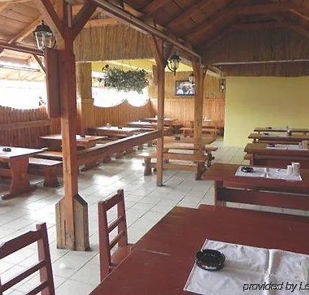 Garni Junior Hotel 3*