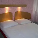 Отель Garni Junior 3*