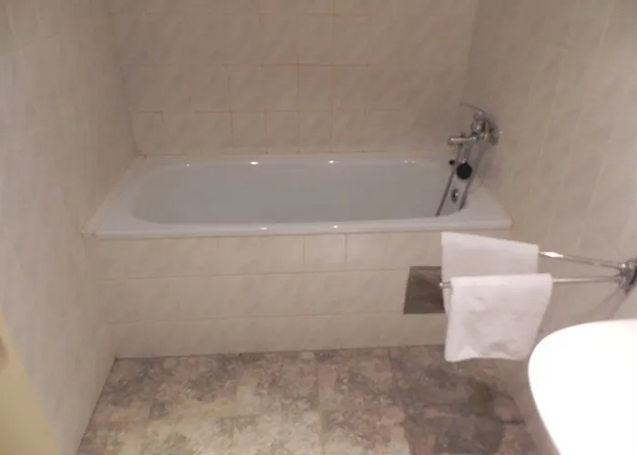 Garni Junior Отель